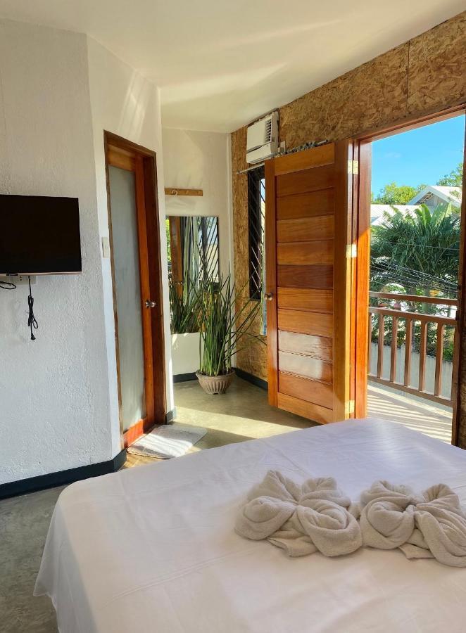 Highway To H Inn - New Wing Panglao Bagian luar foto